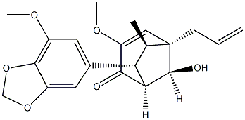 (1S,8-syn)-8-Hydroxy-3-methoxy-7β-(7-methoxy-1,3-benzodioxol-5-yl)-6α-methyl-5α-allylbicyclo[3.2.1]oct-3-en-2-one Struktur