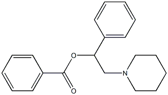 1-フェニル-2-ピペリジノエチル=ベンゾアート 化学構造式
