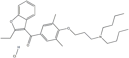 2-エチル-3-[3,5-ジメチル-4-[3-(ジブチルアミノ)プロポキシ]ベンゾイル]ベンゾフラン·塩酸塩 化学構造式