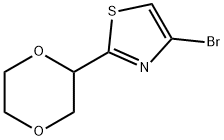 4-bromo-2-(1,4-dioxan-2-yl)thiazole Structure