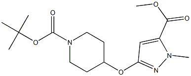 tert-butyl 4-(5-(methoxycarbonyl)-1-methyl-1H-pyrazol-3-yloxy)piperidine-1-carboxylate Struktur