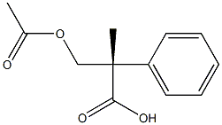 [R,(+)]-3-(アセチルオキシ)-2-メチル-2-フェニルプロピオン酸 化学構造式