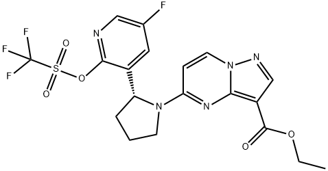 2225122-63-2 ethyl (R)-5-(2-(5-fluoro-2-(((trifluoromethyl)sulfonyl)oxy)pyridin-3-yl)pyrrolidin-1-yl)pyrazolo[1,5-a]pyrimidine-3-carboxylate