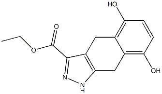 4,9-ジヒドロ-5,8-ジヒドロキシ-1H-ベンゾ[f]インダゾール-3-カルボン酸エチル 化学構造式