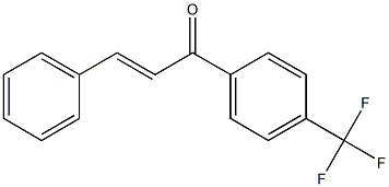 (2E)-3-(フェニル)-1-(4-(トリフルオロメチル)フェニル)-2-プロペン-1-オン 化学構造式