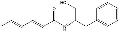 (2E,4E)-N-[(S)-1-ベンジル-2-ヒドロキシエチル]-2,4-ヘキサジエンアミド 化学構造式