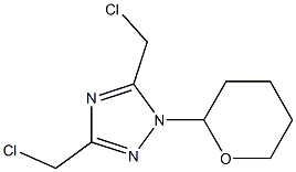 1-(Tetrahydro-2H-pyran-2-yl)-3,5-bis(chloromethyl)-1H-1,2,4-triazole 结构式