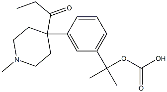 炭酸3-(1-メチル-4-プロパノイルピペリジン-4-イル)フェニルイソプロピル 化学構造式