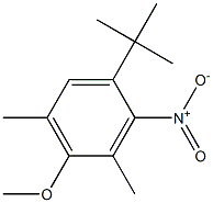 1-tert-ブチル-4-メトキシ-3,5-ジメチル-2-ニトロベンゼン 化学構造式