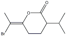 (6E)-6-(1-ブロモエチリデン)-3-イソプロピルテトラヒドロ-2H-ピラン-2-オン 化学構造式