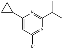 4-bromo-6-cyclopropyl-2-(propan-2-yl)pyrimidine Struktur