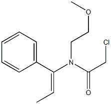  N-[1-(Phenyl)-1-propenyl]-N-[2-methoxyethyl]-2-chloroacetamide