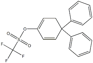 5,5-ジフェニル-1,3-シクロヘキサジエン-2-イル=トリフルオロメタンスルホナート 化学構造式