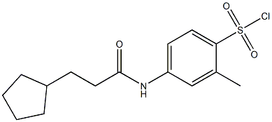  4-(3-cyclopentylpropanamido)-2-methylbenzene-1-sulfonyl chloride