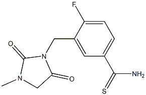 4-fluoro-3-[(3-methyl-2,5-dioxoimidazolidin-1-yl)methyl]benzene-1-carbothioamide Struktur
