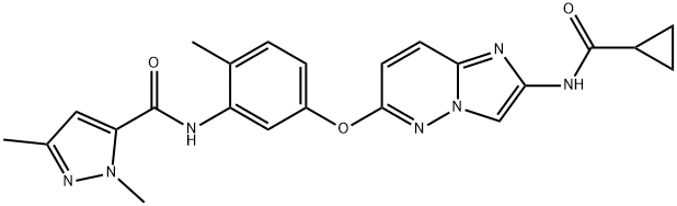 N-[5-({2-シクロプロパネアミドイミダゾ[1,2-b]ピリダジン-6-イル}オキシ)-2-メチルフェニル]-1,3-ジメチル-1H-ピラゾール-5-カルボキサミド 化学構造式