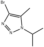 1H-1,2,3-Triazole, 4-bromo-5-methyl-1-(1-methylethyl)- Struktur
