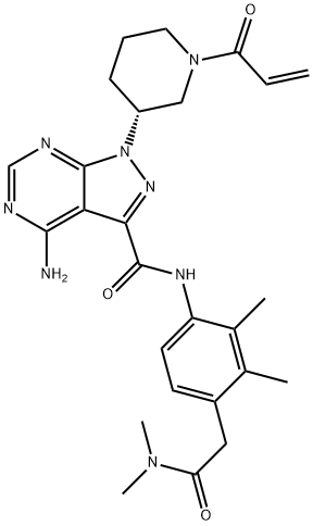 4-アミノ-N-{4-[(ジメチルカルバモイル)メチル]-2,3-ジメチルフェニル}-1-[(3R)-1-(プロパ-2-エノイル)ピペリジン-3-イル]ピラゾロ[3,4-d]ピリミジン-3-カルボキサミド 化学構造式
