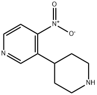 Pyridine, 4-nitro-3-(4-piperidinyl)- 结构式