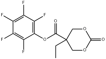 1,3-Dioxane-5-carboxylic acid, 5-ethyl-2-oxo-, 2,3,4,5,6-pentafluorophenyl ester 化学構造式