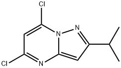 Pyrazolo[1,5-a]pyrimidine, 5,7-dichloro-2-(1-methylethyl)- 化学構造式