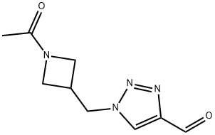1H-1,2,3-Triazole-4-carboxaldehyde, 1-[(1-acetyl-3-azetidinyl)methyl]- Struktur