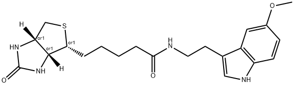 1H-Thieno[3,4-d]imidazole-4-pentanamide, hexahydro-N-[2-(5-methoxy-1H-indol-3-yl)ethyl]-2-oxo-, (3aR,4R,6aS)-rel- Struktur