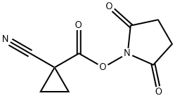 Cyclopropanecarboxylic acid, 1-cyano-, 2,5-dioxo-1-pyrrolidinyl ester Struktur