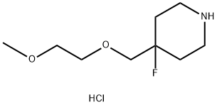 4-Fluoro-4-((2-methoxyethoxy)methyl)piperidine hydrochloride Struktur