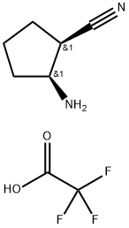 cis-2-aminocyclopentane-1-carbonitrile trifluoroacetate Struktur
