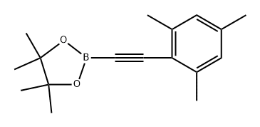 2-(异三苯甲基)-4,4,5,5-四甲基-1,3,2-二氧硼烷 结构式