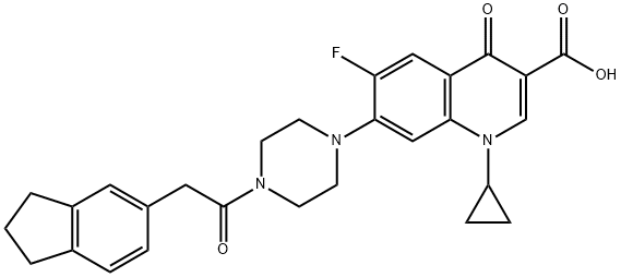 3-Quinolinecarboxylic acid, 1-cyclopropyl-7-[4-[2-(2,3-dihydro-1H-inden-5-yl)acetyl]-1-piperazinyl]-6-fluoro-1,4-dihydro-4-oxo- Struktur