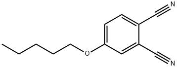4-ペンチルオキシフタロニトリル 化学構造式