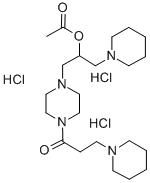 1-(3-Piperidinopropionyl)-4-(2-acetyloxy-3-piperidinopropyl)piperazine  trihydrochloride Struktur