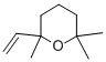 rac-(R*)-2-エテニルテトラヒドロ-2,6,6-トリメチル-2H-ピラン 化学構造式