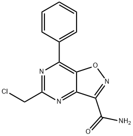 3-Carbamido-5-chloromethyl-7-phenylisoxazolo(4,5-d)pyrimidine Struktur
