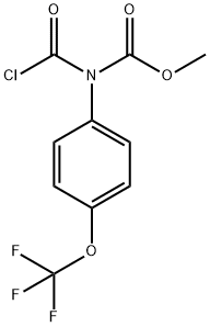クロロカルボニル[4-(トリフルオロメトキシ)フェニル]カルバミド酸メチル 化学構造式