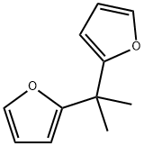 2,2-ジ(2-フリル)プロパン 化学構造式