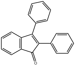 2,3-ジフェニル-1H-インデン-1-オン 化学構造式