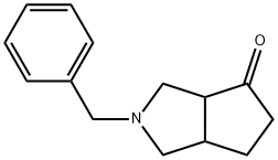 2-ベンジルヘキサヒドロシクロペンタ[C]ピロール-4-オン 化学構造式