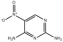 2,4-ジアミノ-5-ニトロピリミジン 化学構造式