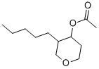 4-アセチルオキシ-3-ペンチルテトラヒドロ-2H-ピラン 化学構造式