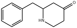 2-BENZYL-PIPERIDIN-4-ONE 化学構造式