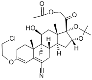 3-(2-クロロエトキシ)-9-フルオロ-11β-ヒドロキシ-21-アセトキシ-16α,17-イソプロピリデンビスオキシ-20-オキソプレグナ-3,5-ジエン-6-カルボニトリル 化学構造式