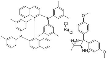 Dichloro{(S)-(-)-2,2'-bis[di(3,5-xylyl)phosphino]-1,1'-binaphthyl}[(2S)-(+)-1,1-bis(4-methoxyphenyl)-3-methyl-1,2-butanediamine]ruthenium(II) Struktur