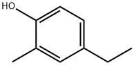 2-メチル-4-エチルフェノール 化学構造式
