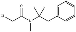 2-クロロ-N-(1,1-ジメチル-2-フェニルエチル)-N-メチルアセトアミド 化学構造式
