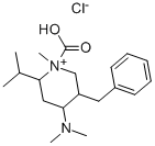 N,N,N,2-テトラメチル-5-イソプロピル-4-[(1-ピペリジニルカルボニル)オキシ]ベンゼンアミニウム·クロリド 化学構造式