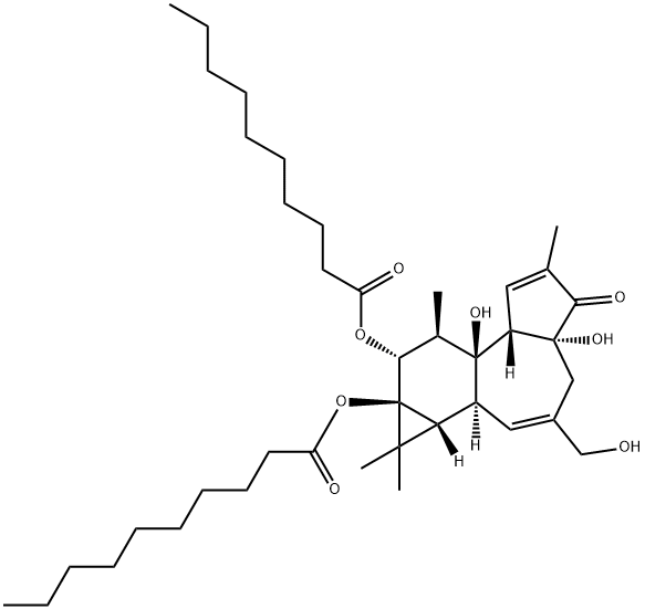 [(1aR)-1,1aα,1bβ,4,4a,7aα,7b,8,9,9a-デカヒドロ-5-オキソ-3-(ヒドロキシメチル)-1,1,6,8α-テトラメチル-5H-シクロプロパ[3,4]ベンゾ[1,2-e]アズレン]-4aα,7bα,9β,9aα-テトラオール9,9a-ジデカノアート 化学構造式