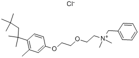 N,N-ジメチル-N-[2-[2-[3-メチル-4-(1,1,3,3-テトラメチルブチル)フェノキシ]エトキシ]エチル]ベンゼンメタンアミニウム·クロリド 化学構造式